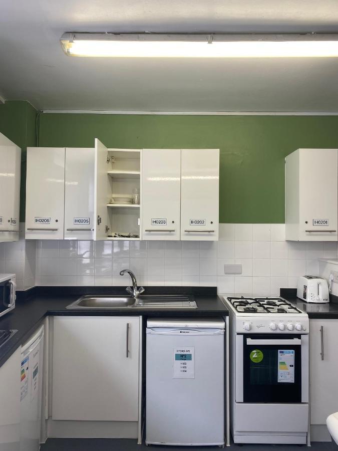Charming Rooms For Students Only, Cricklewood Lane - Sk London Exterior foto