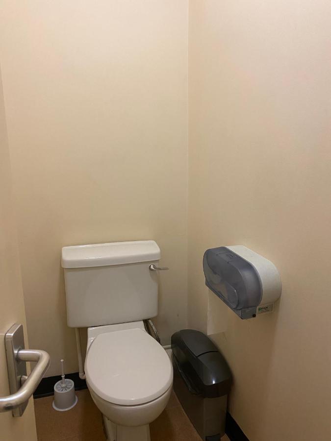 Charming Rooms For Students Only, Cricklewood Lane - Sk London Exterior foto